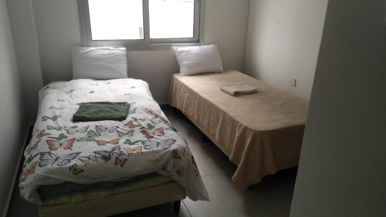 Modern Newly Furnished Lejlighed *