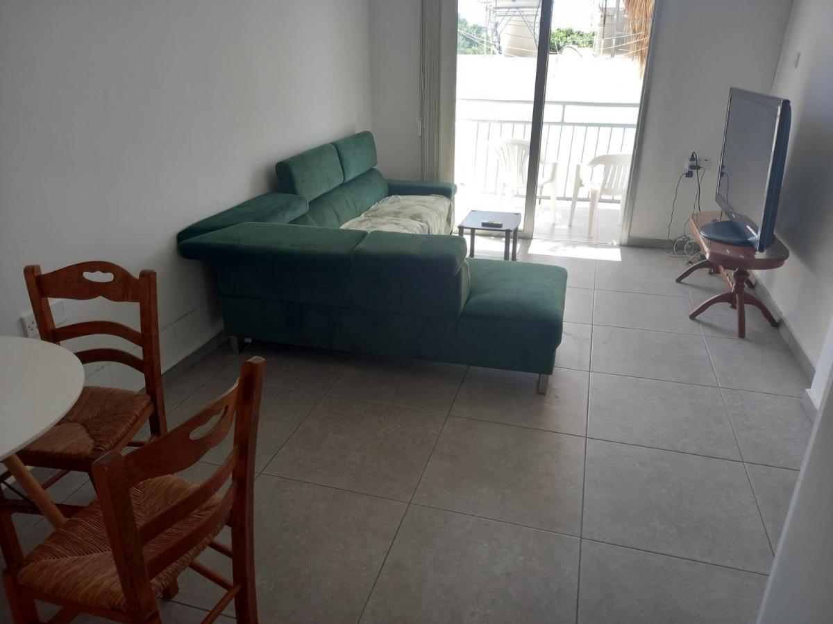 Modern Newly Furnished