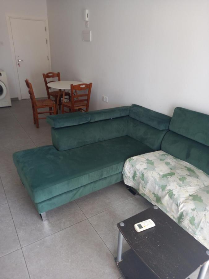 Modern Newly Furnished Lejlighed *